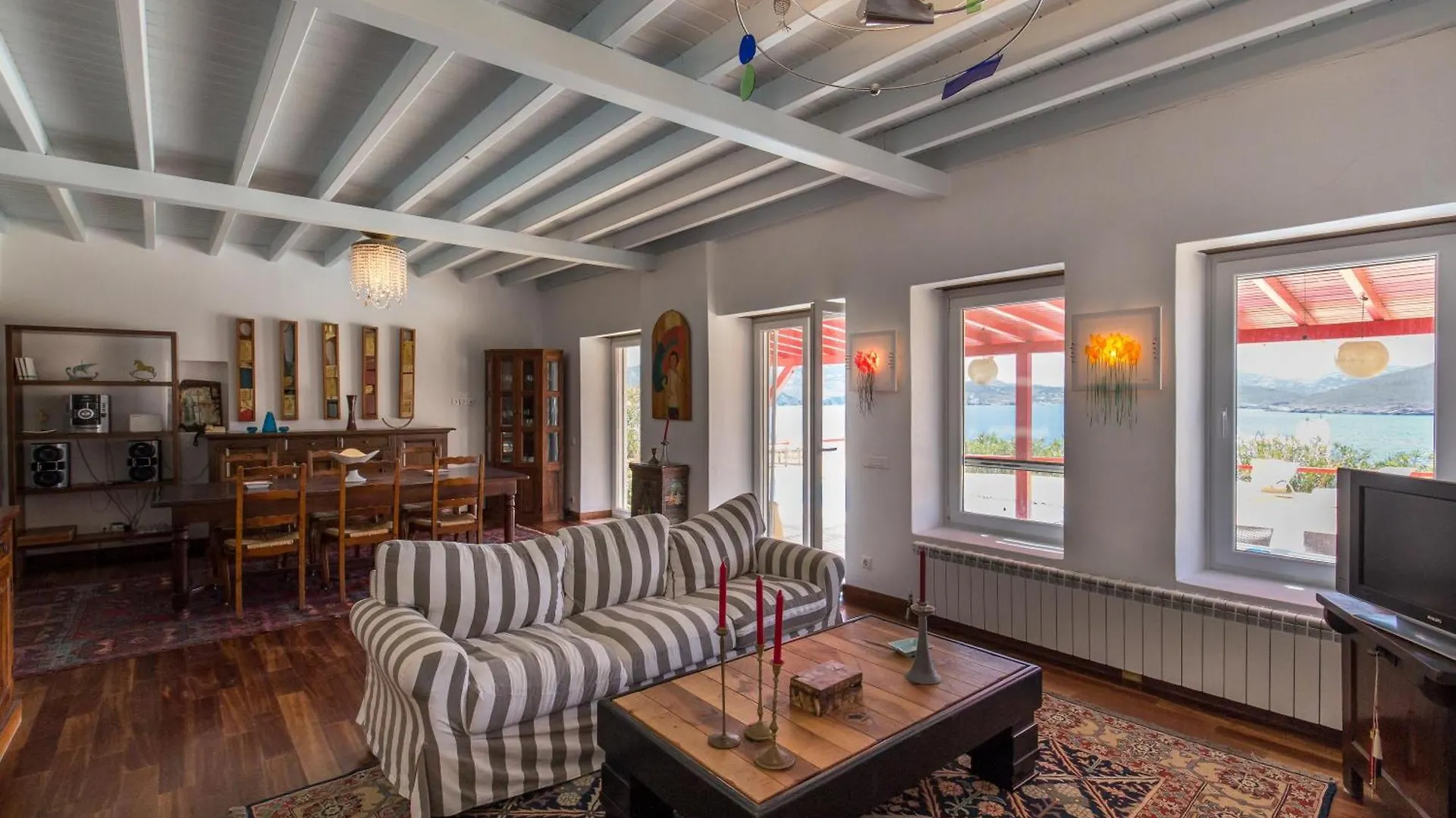 Cosy Three Bedroom Villa In Agios Sostis Mykonos Town