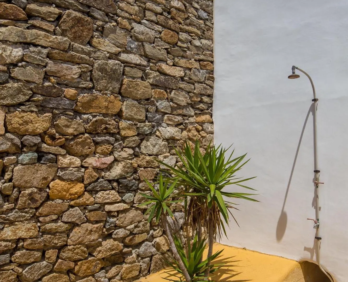 Дом отдыха Cosy Three Bedroom Villa In Agios Sostis Mykonos Town